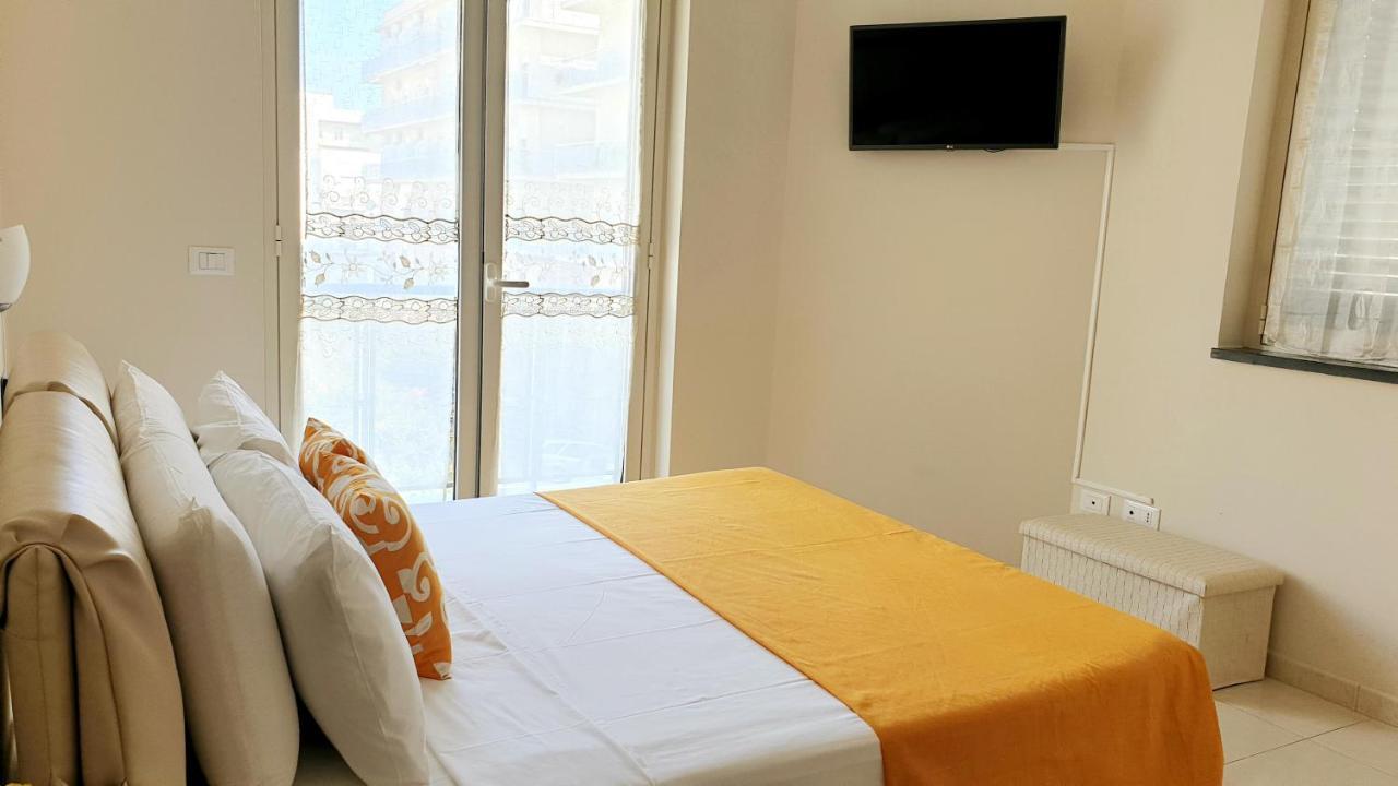Nerissa Holiday Apartment Milazzo Eksteriør bilde